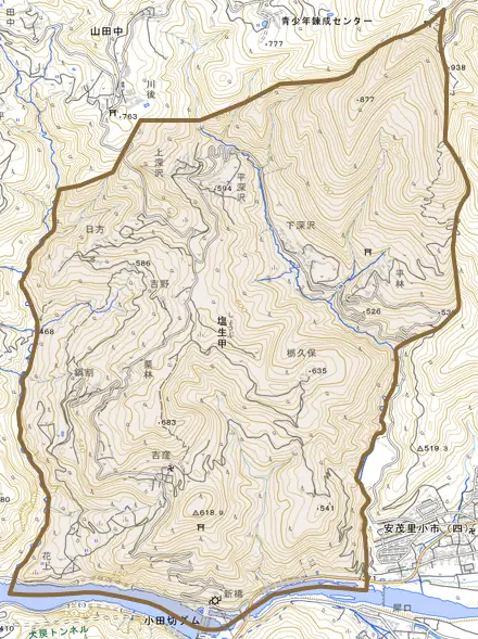 大字塩生甲とその周辺の地図。町の範囲を重ねている