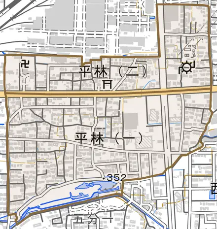 平林とその周辺の地図。町の範囲を重ねている