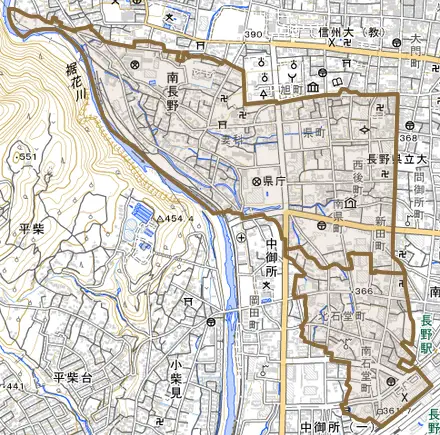 大字南長野とその周辺の地図。町の範囲を重ねている