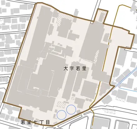 大字若里とその周辺の地図。町の範囲を重ねている