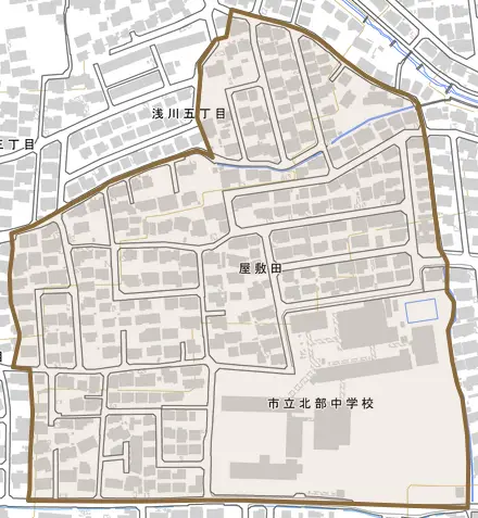 屋敷田とその周辺の地図。町の範囲を重ねている