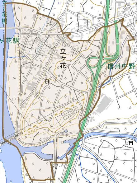 大字立ケ花とその周辺の地図。町の範囲を重ねている