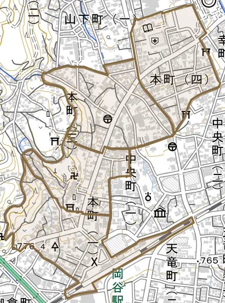 本町とその周辺の地図。町の範囲を重ねている