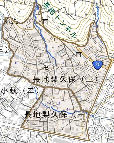 長地梨久保とその周辺の地図。町の範囲を重ねている