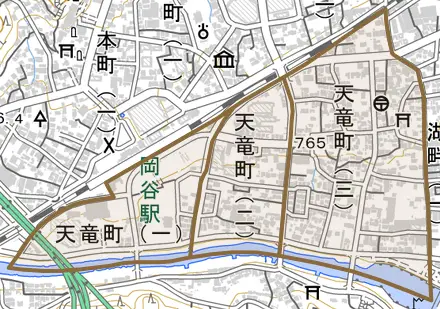 天竜町とその周辺の地図。町の範囲を重ねている