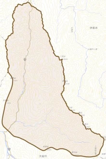 大字鹿塩とその周辺の地図。町の範囲を重ねている