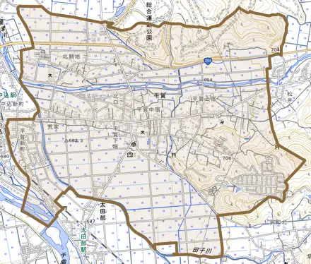 平賀とその周辺の地図。町の範囲を重ねている