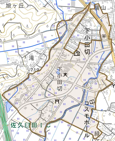下小田切とその周辺の地図。町の範囲を重ねている