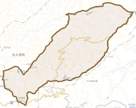 大字八郡とその周辺の地図。町の範囲を重ねている