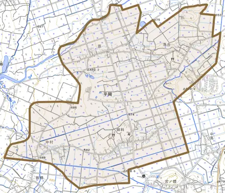 大字平岡とその周辺の地図。町の範囲を重ねている