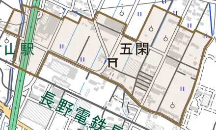 大字五閑とその周辺の地図。町の範囲を重ねている