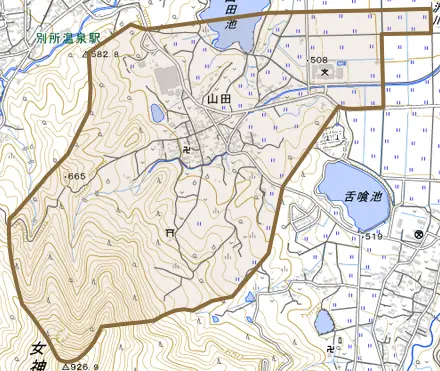 山田とその周辺の地図。町の範囲を重ねている