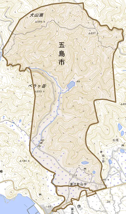 富江町山手とその周辺の地図。町の範囲を重ねている