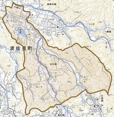 井石郷とその周辺の地図。町の範囲を重ねている