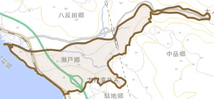 瀬戸郷とその周辺の地図。町の範囲を重ねている
