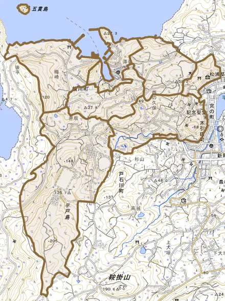 鏡川町とその周辺の地図。町の範囲を重ねている