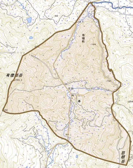 草積町とその周辺の地図。町の範囲を重ねている
