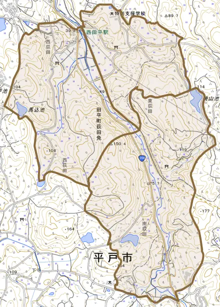 田平町荻田免とその周辺の地図。町の範囲を重ねている