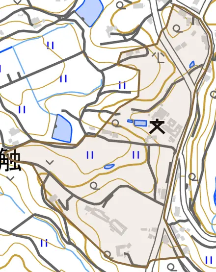 郷ノ浦町小牧東触とその周辺の地図。町の範囲を重ねている