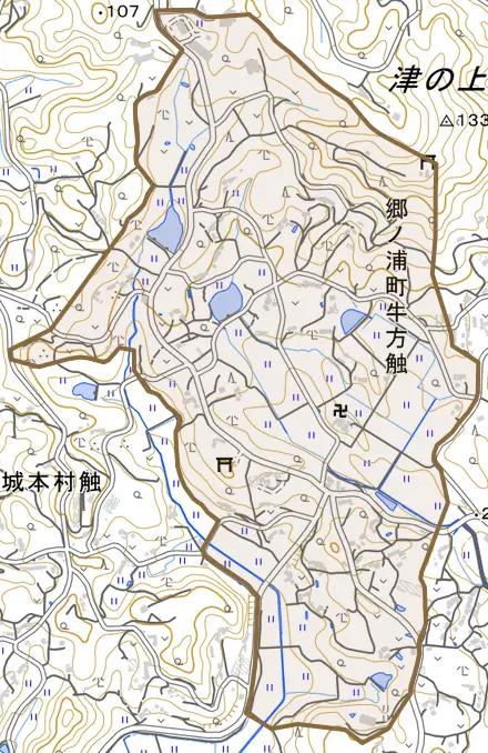 郷ノ浦町牛方触とその周辺の地図。町の範囲を重ねている