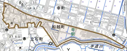 船越町とその周辺の地図。町の範囲を重ねている