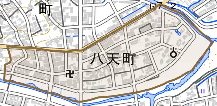 八天町とその周辺の地図。町の範囲を重ねている