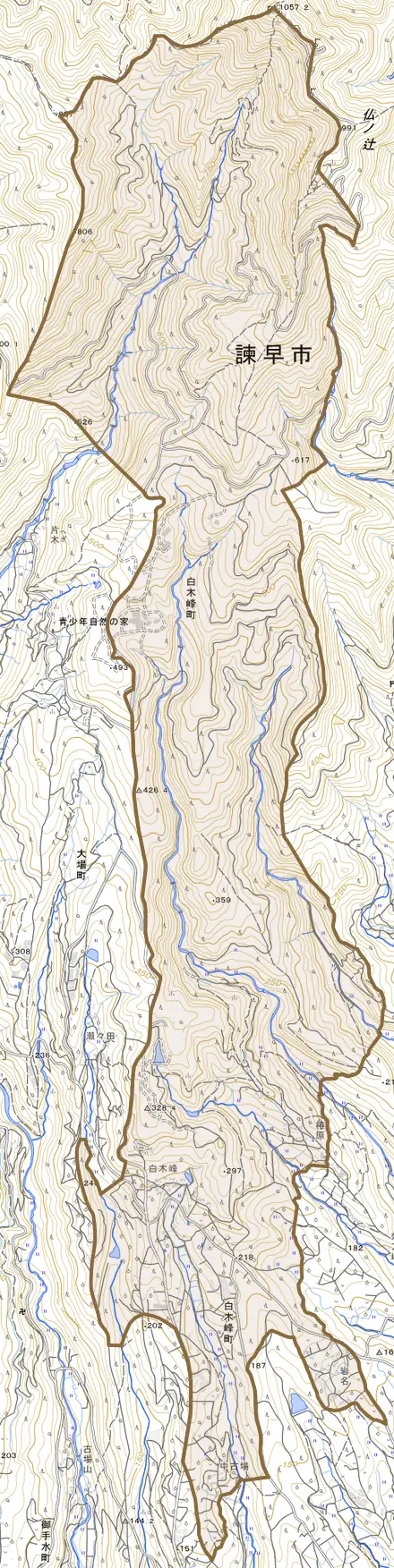 白木峰町とその周辺の地図。町の範囲を重ねている