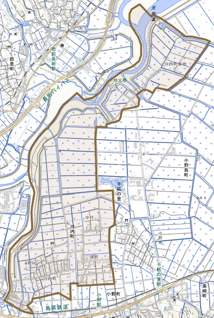 川内町とその周辺の地図。町の範囲を重ねている