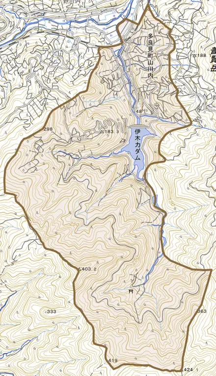多良見町山川内とその周辺の地図。町の範囲を重ねている