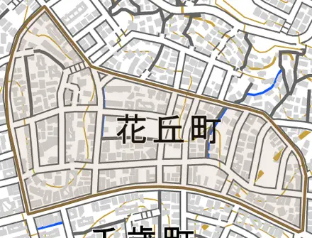 花丘町とその周辺の地図。町の範囲を重ねている