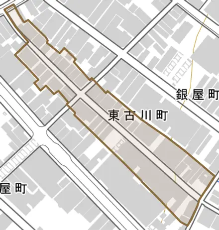 東古川町とその周辺の地図。町の範囲を重ねている