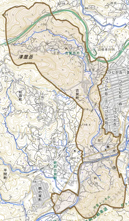 古賀町とその周辺の地図。町の範囲を重ねている