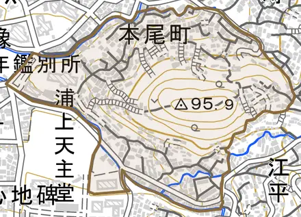 本尾町とその周辺の地図。町の範囲を重ねている
