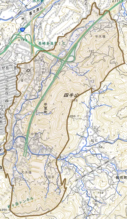 中里町とその周辺の地図。町の範囲を重ねている
