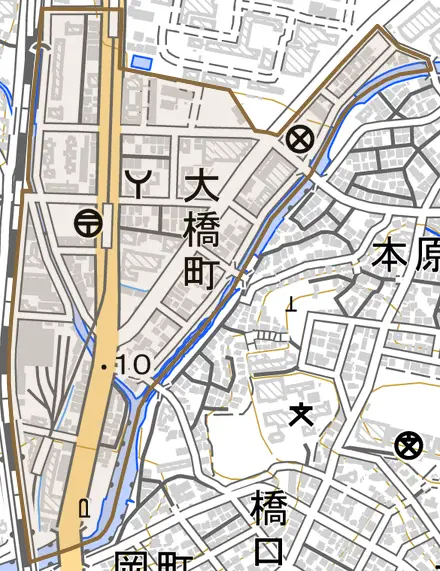 大橋町とその周辺の地図。町の範囲を重ねている