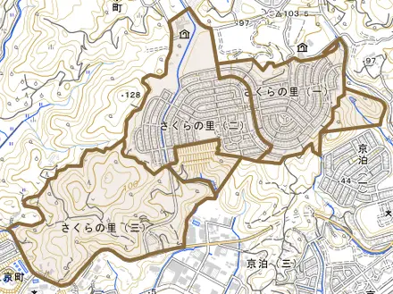 さくらの里とその周辺の地図。町の範囲を重ねている