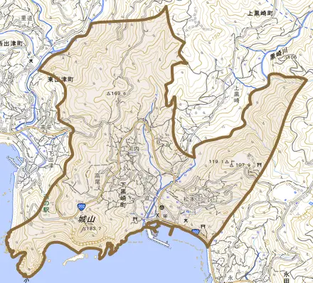 下黒崎町とその周辺の地図。町の範囲を重ねている
