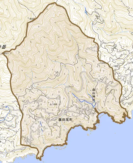 藤田尾町とその周辺の地図。町の範囲を重ねている