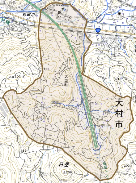 大里町とその周辺の地図。町の範囲を重ねている