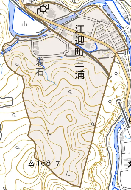 江迎町三浦とその周辺の地図。町の範囲を重ねている