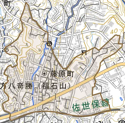 藤原町とその周辺の地図。町の範囲を重ねている