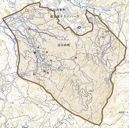 三川内町とその周辺の地図。町の範囲を重ねている