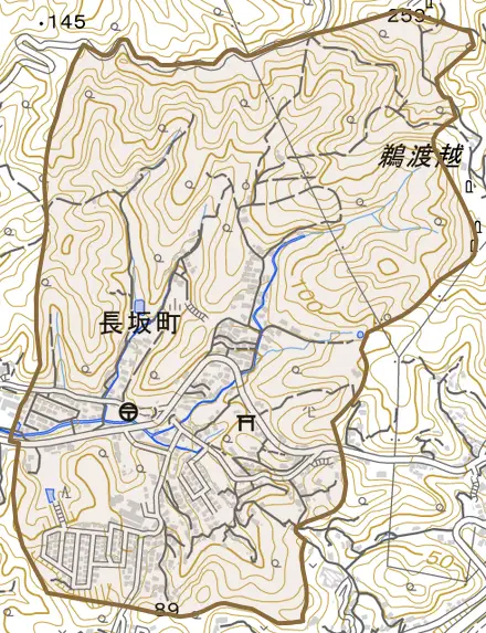 長坂町とその周辺の地図。町の範囲を重ねている