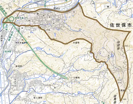 中里町とその周辺の地図。町の範囲を重ねている