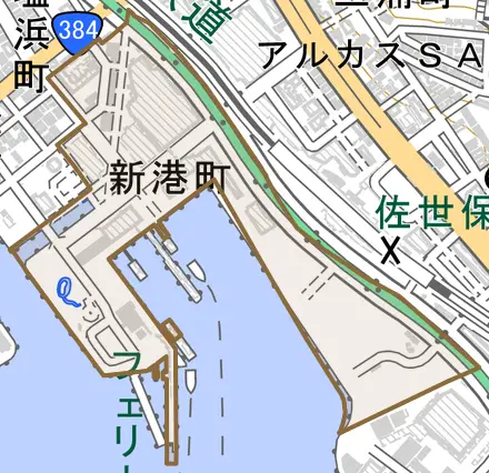 新港町とその周辺の地図。町の範囲を重ねている