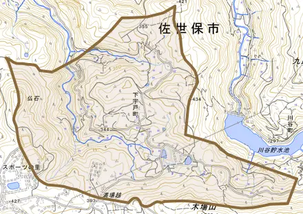 下宇戸町とその周辺の地図。町の範囲を重ねている