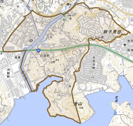 白岳町とその周辺の地図。町の範囲を重ねている