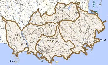宇久町小浜とその周辺の地図。町の範囲を重ねている