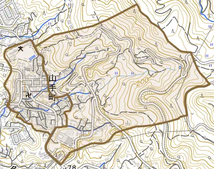 山手町とその周辺の地図。町の範囲を重ねている