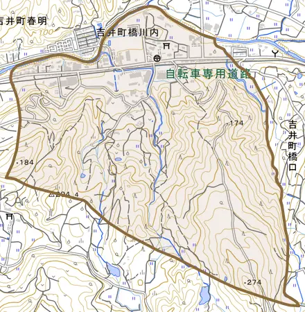 吉井町橋川内とその周辺の地図。町の範囲を重ねている